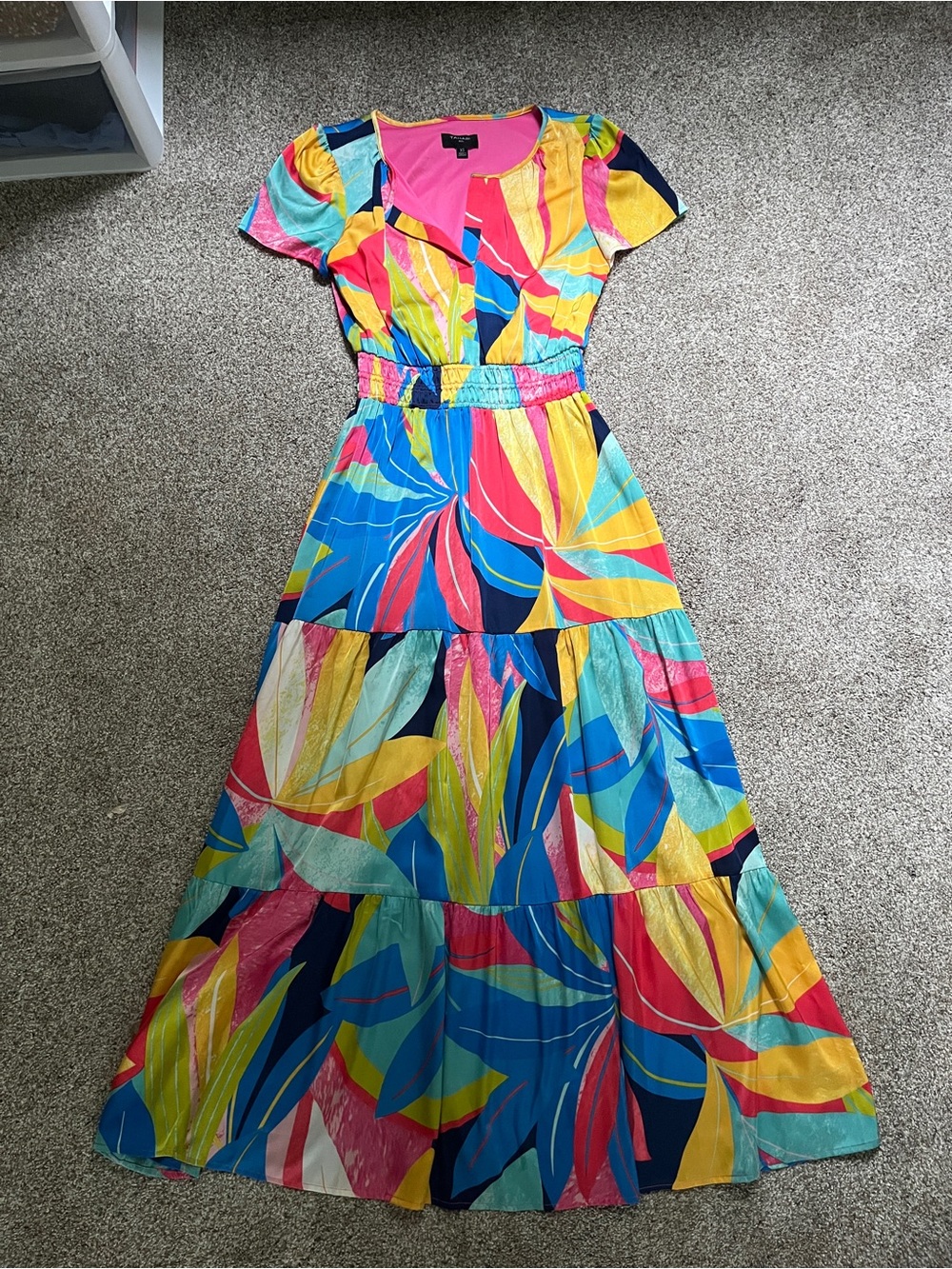 Tahari ASL Multi-Color Leaf-Print Tiered Maxi Dress